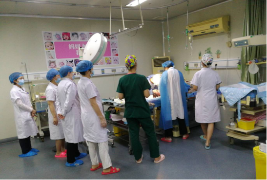 胎兒臍帶繞頸3周，醫(yī)生助力成功生產(chǎn)