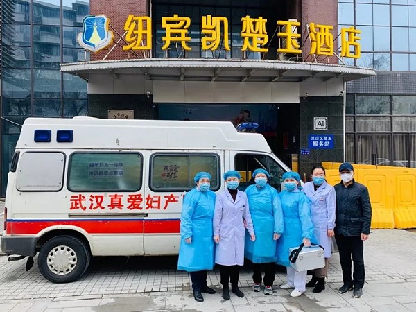 媽媽“雙線”戰(zhàn)疫，女兒報考醫(yī)學(xué)專業(yè)被錄取