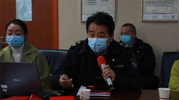 武漢市衛(wèi)生計(jì)生執(zhí)法督察總隊(duì)第三黨支部聯(lián)合武漢仁愛(ài)醫(yī)院黨支部開(kāi)展主題黨日活動(dòng) !